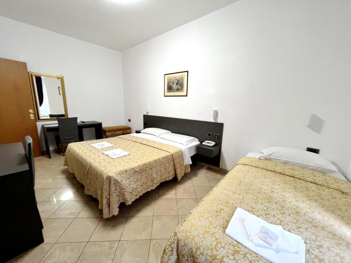 Hotel Domus Termini Róma Kültér fotó
