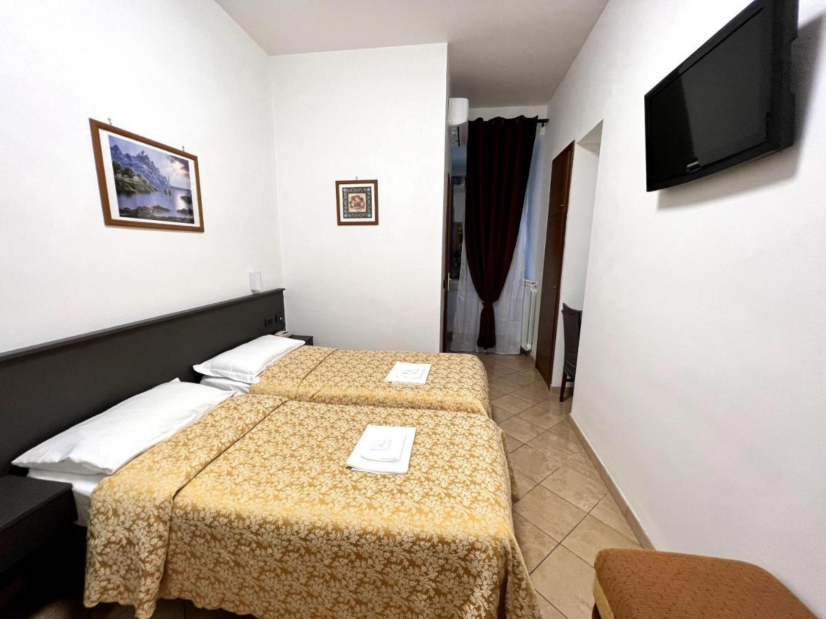 Hotel Domus Termini Róma Kültér fotó