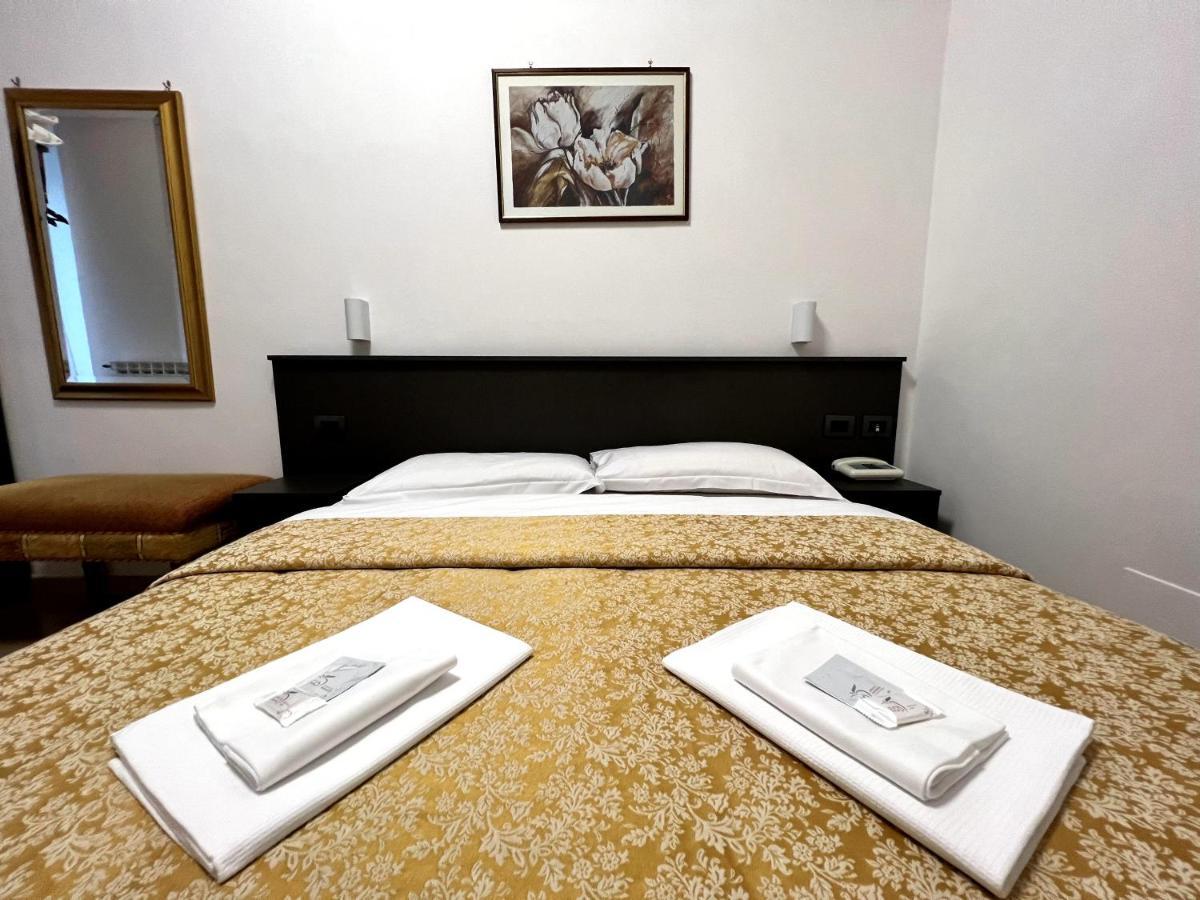 Hotel Domus Termini Róma Kültér fotó